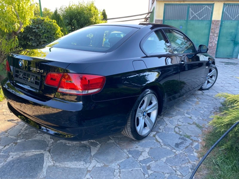 BMW 320 d Coupe, снимка 5 - Автомобили и джипове - 46257830