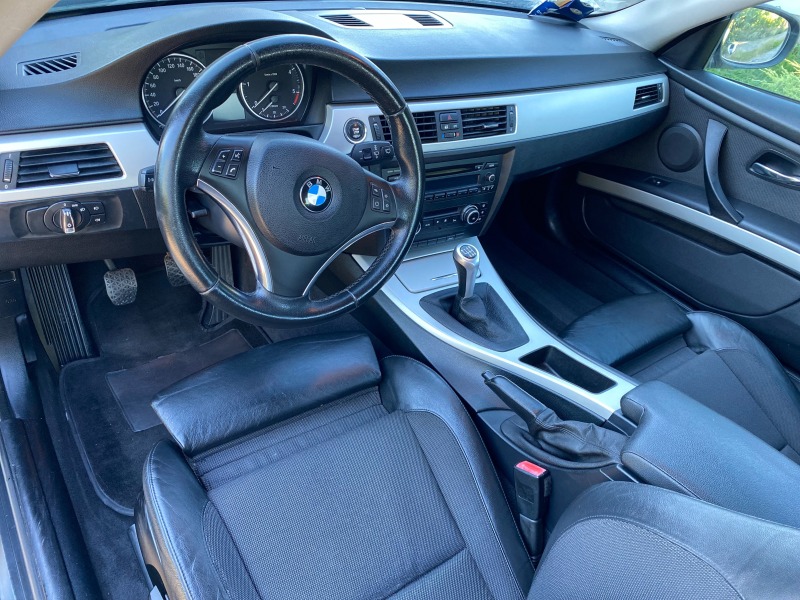BMW 320 d Coupe, снимка 10 - Автомобили и джипове - 46257830