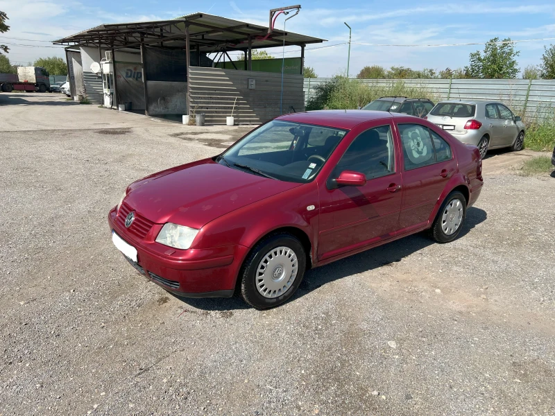 VW Bora, снимка 8 - Автомобили и джипове - 47357789