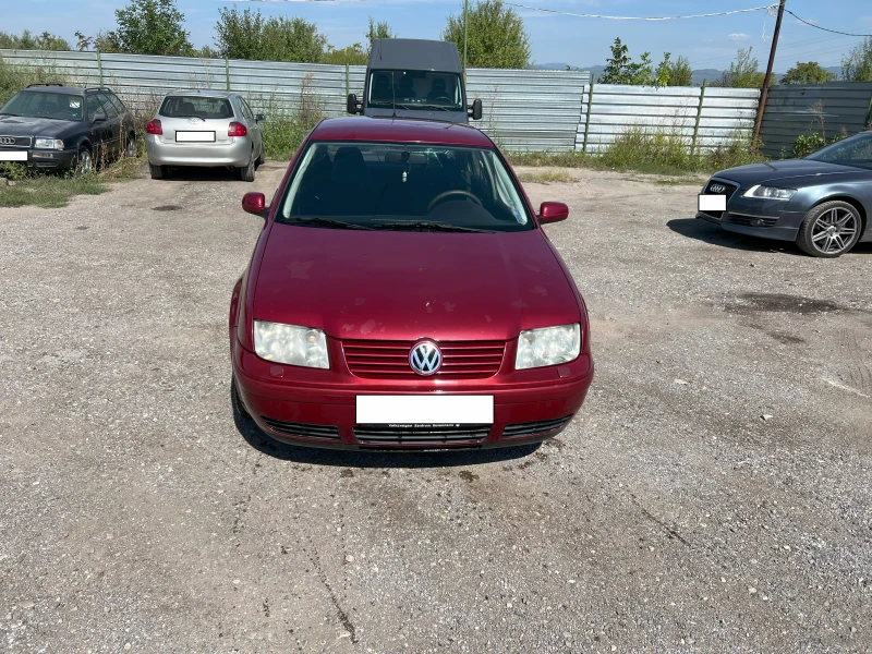 VW Bora, снимка 1 - Автомобили и джипове - 47357789