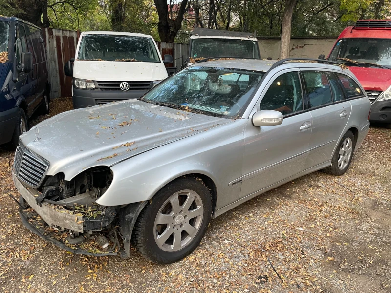 Mercedes-Benz E 270 E 270CDI, снимка 1 - Автомобили и джипове - 47776237