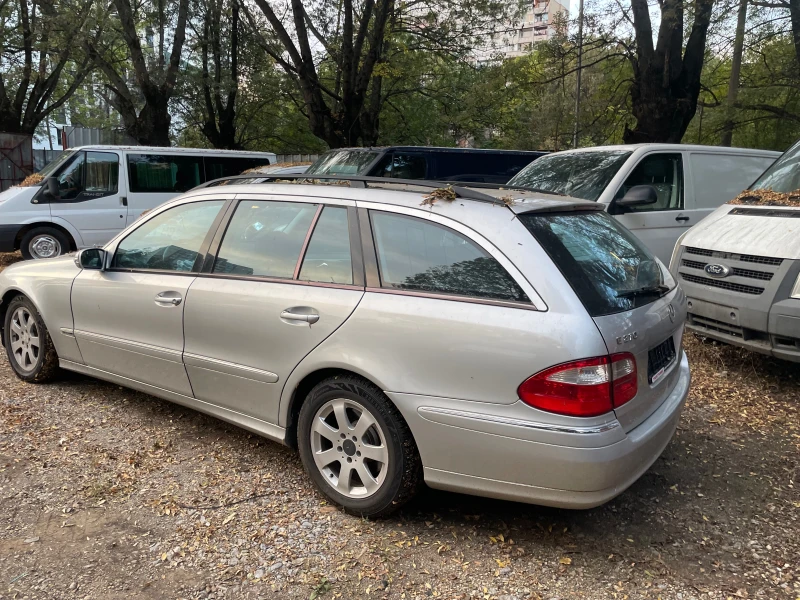 Mercedes-Benz E 270 E 270CDI, снимка 2 - Автомобили и джипове - 47776237