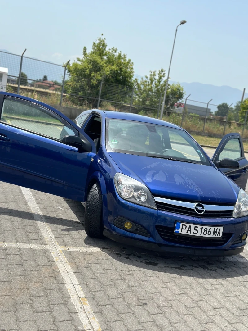 Opel Astra, снимка 1 - Автомобили и джипове - 48115777