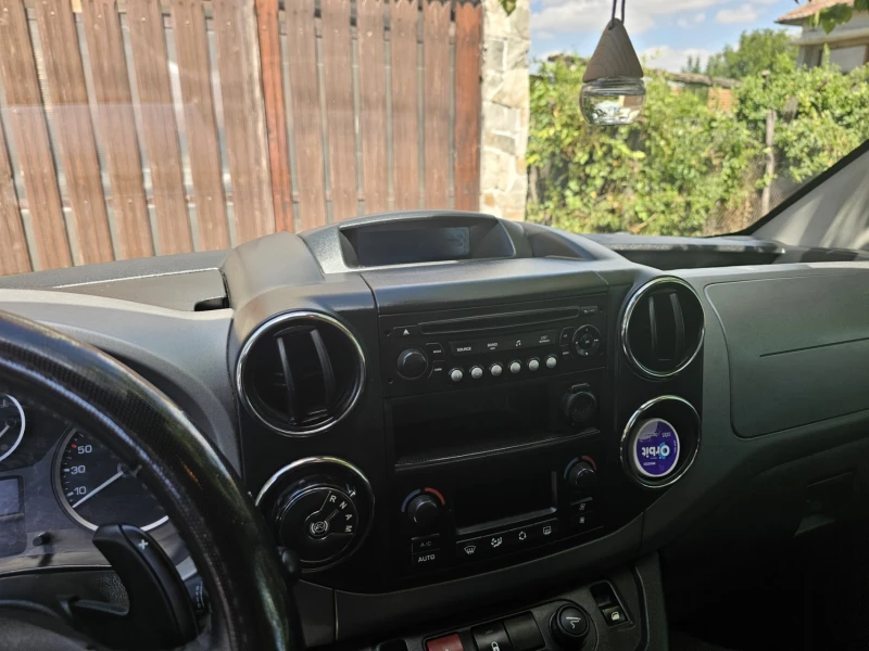 Citroen Berlingo, снимка 6 - Автомобили и джипове - 52406133