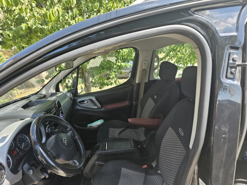 Citroen Berlingo, снимка 9 - Автомобили и джипове - 52406133