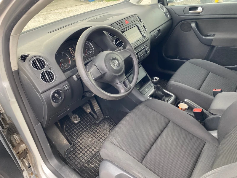 VW Golf Plus 1.6TDI 90ks, снимка 11 - Автомобили и джипове - 52991077