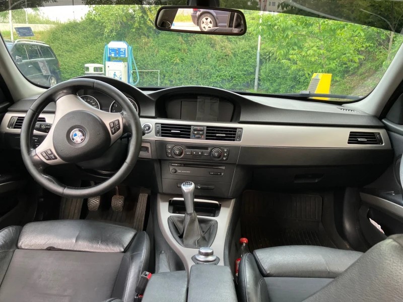 BMW 325 xi 218 к.с. N52 Бензин/Газ Ръчка, снимка 5 - Автомобили и джипове - 53221970