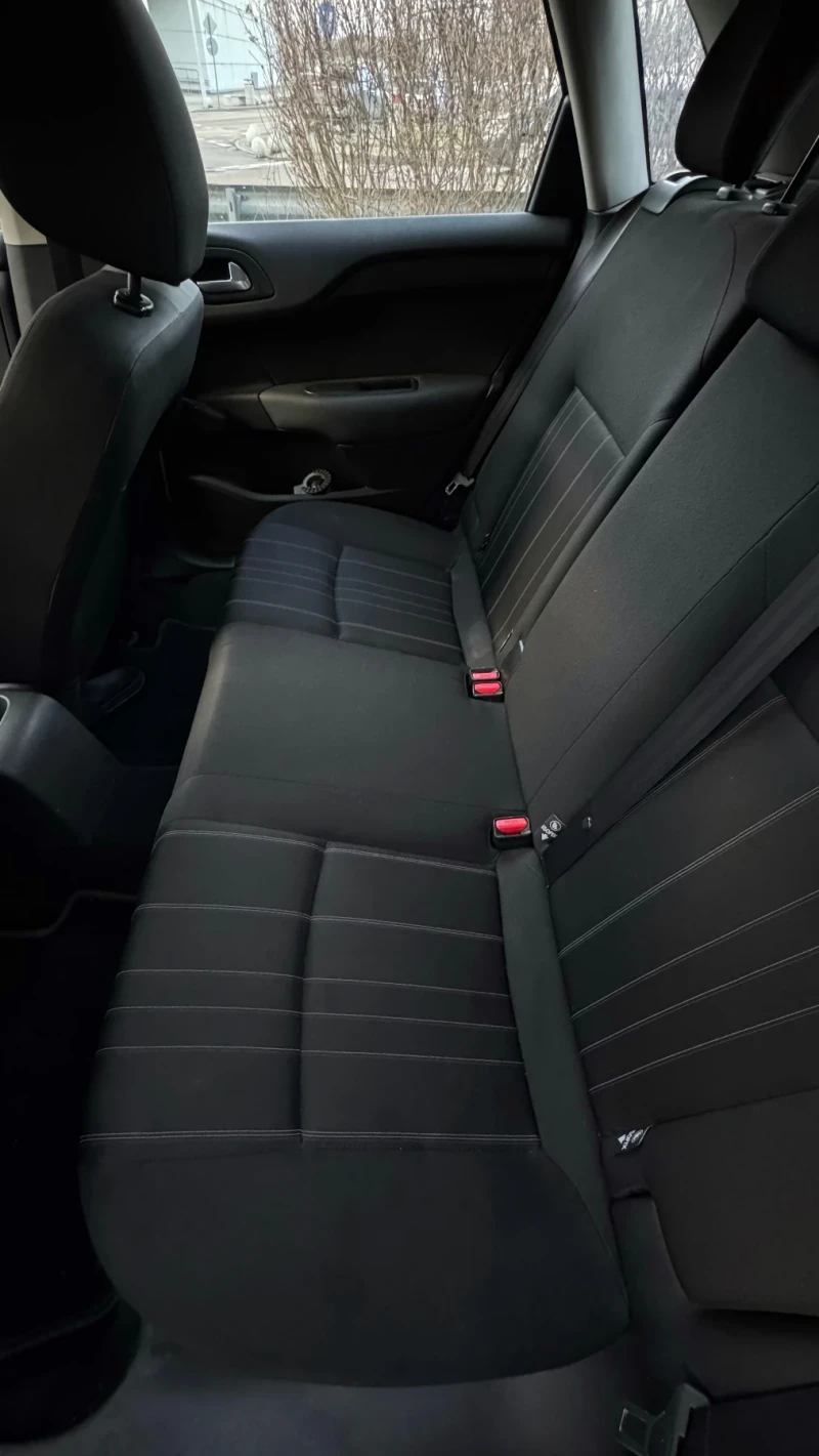 Citroen C4 ATTRACTION 1.6 HDI, снимка 11 - Автомобили и джипове - 53263556