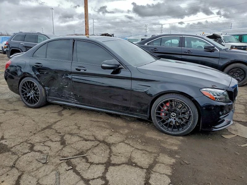 Mercedes-Benz C 63 AMG КОжа* Подгрев* Обдухване* Кейлес* Blind Spot*  - изображение 4