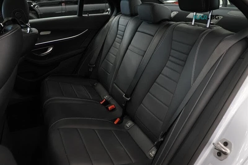 Mercedes-Benz E 450 * 4MATIC * PANO * Автокредит * (Цена до България), снимка 6 - Автомобили и джипове - 55749714