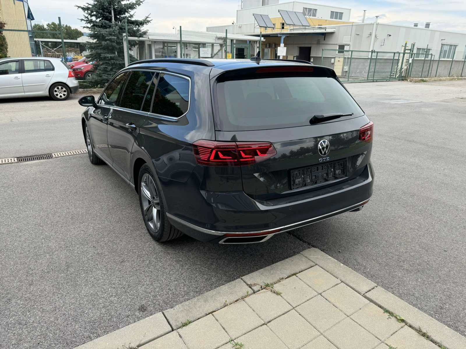 VW Passat 1.4 GTE PLUG IN HYBRID ПРОМОЦИЯ - изображение 4