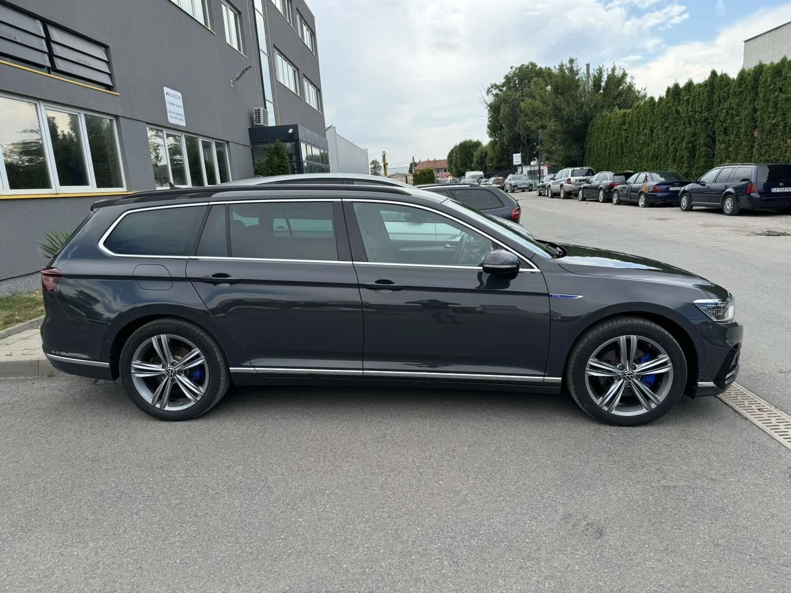 VW Passat 1.4 GTE PLUG IN HYBRID ПРОМОЦИЯ - изображение 5