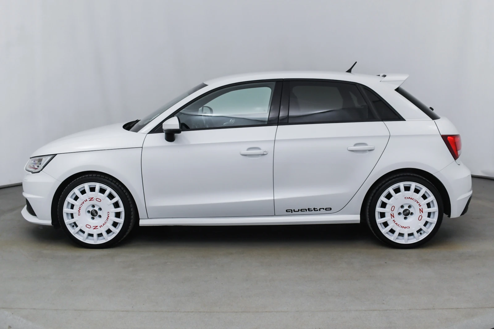 Audi A1 S1 QUATTRO - изображение 2