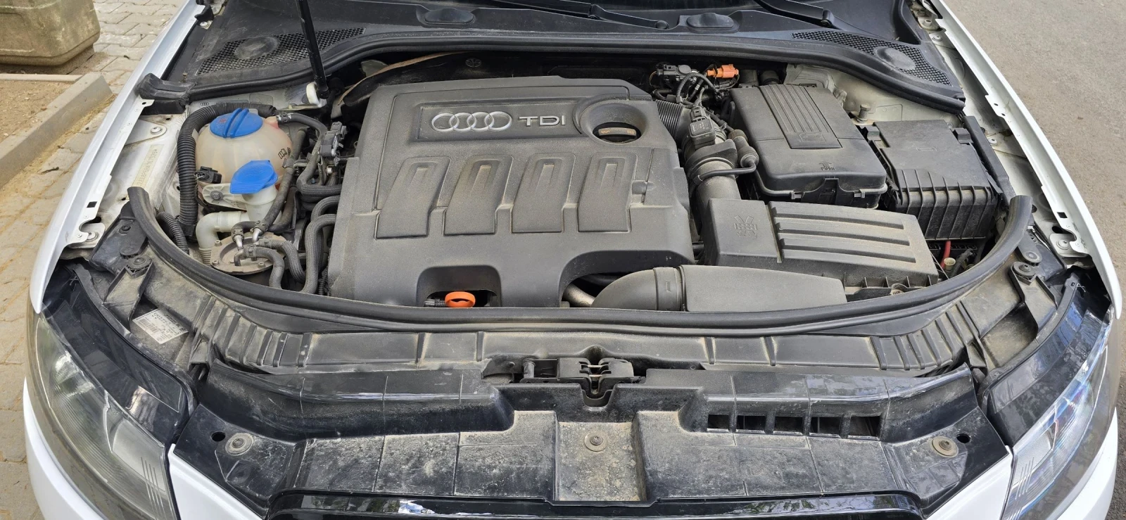 Audi A3 1.6, 130х.км - изображение 8