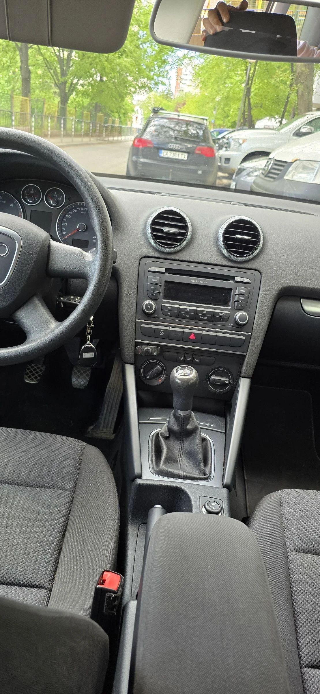 Audi A3 1.6, 130х.км - изображение 7