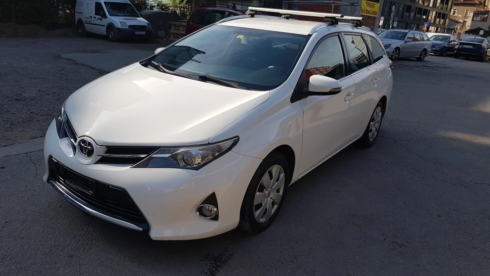 Toyota Auris 1.6i TOP -CENA - изображение 5