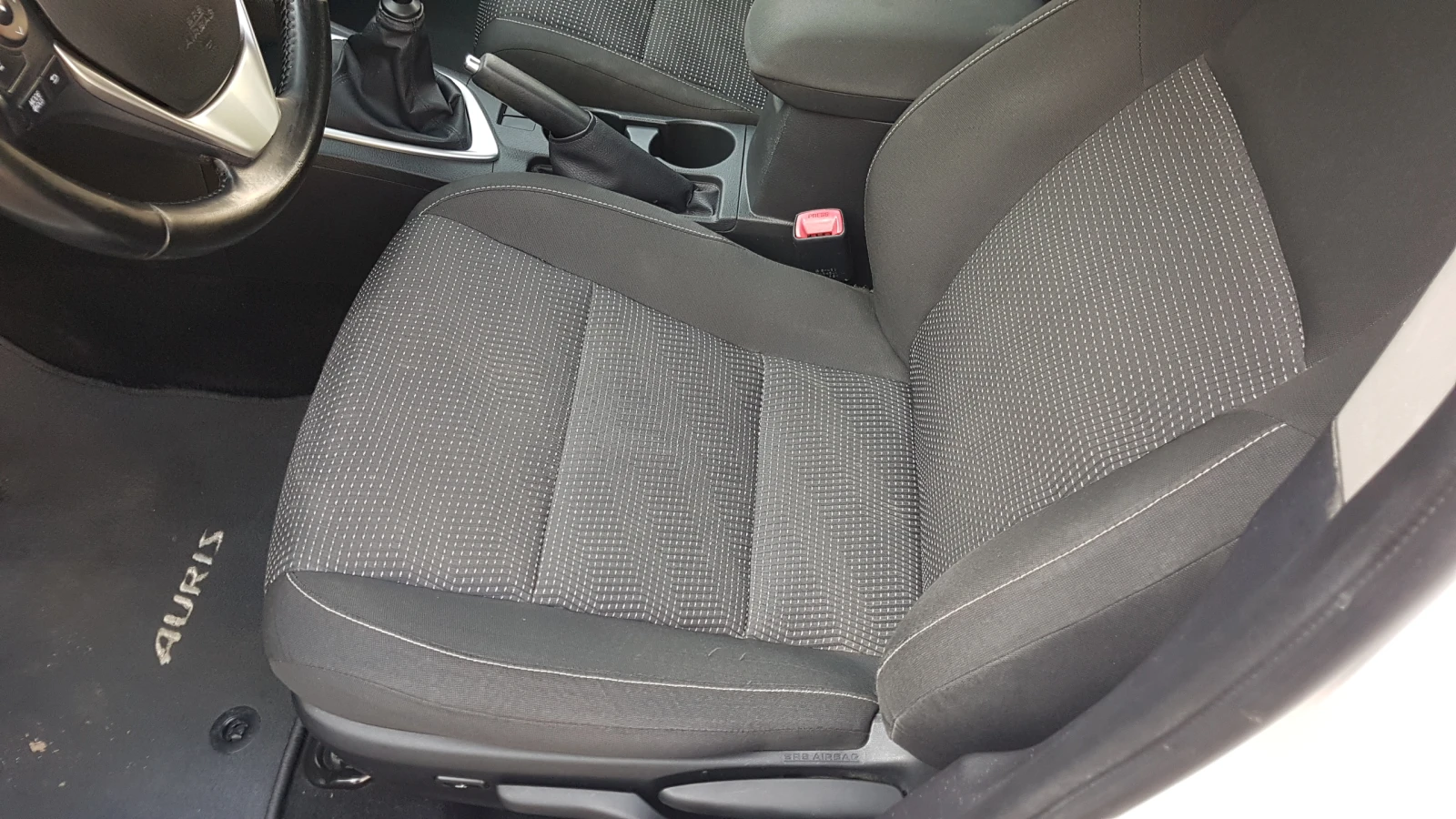 Toyota Auris 1.6i TOP -CENA - изображение 10