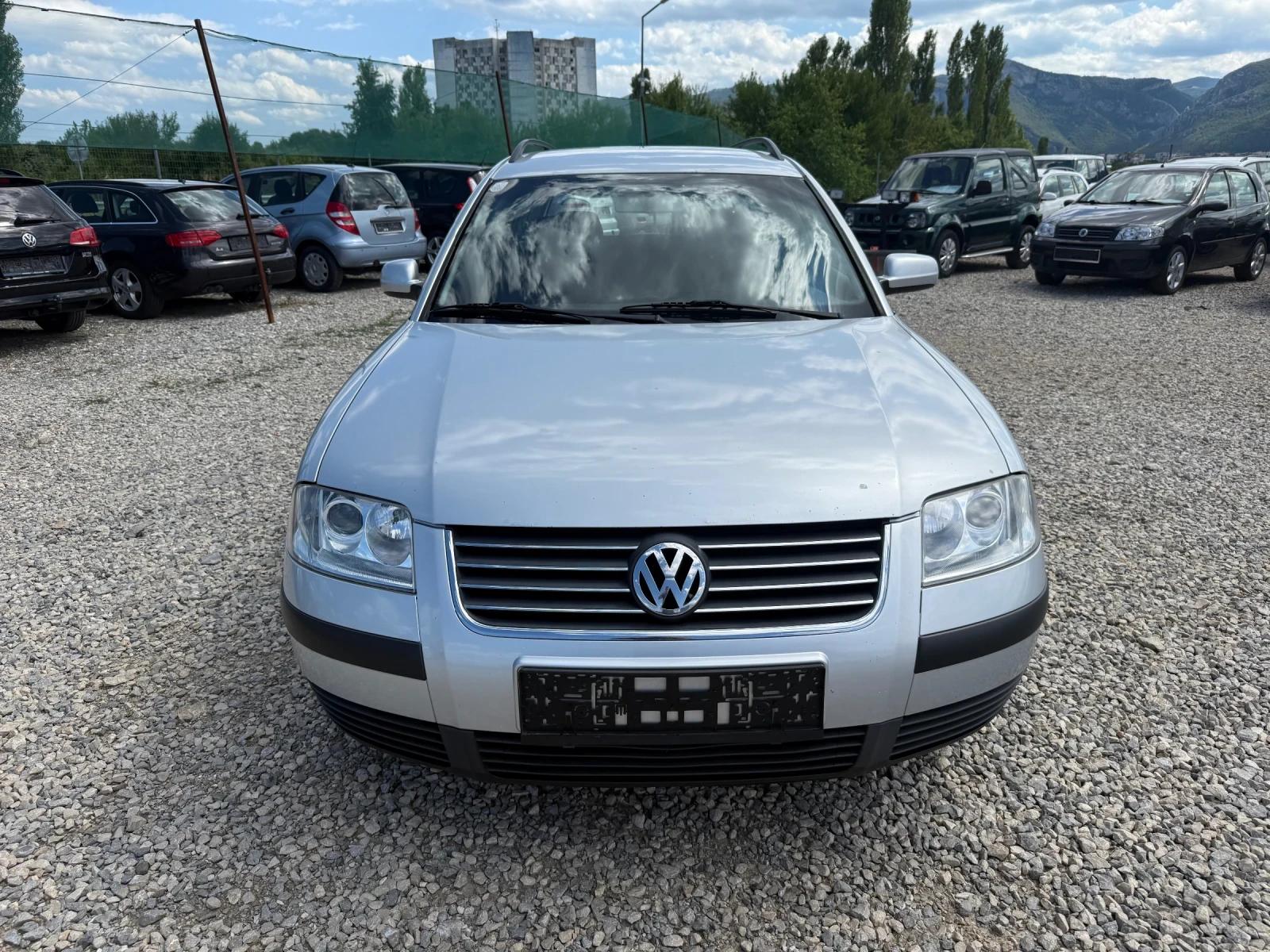 VW Passat 1.9TDI-101PS-КЛИМАТРОНИК - изображение 2