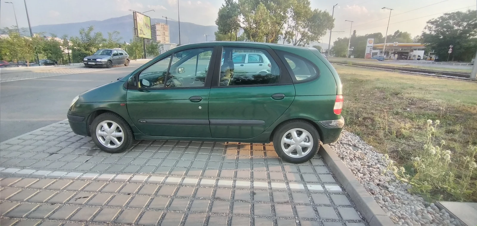 Renault Scenic  - изображение 8
