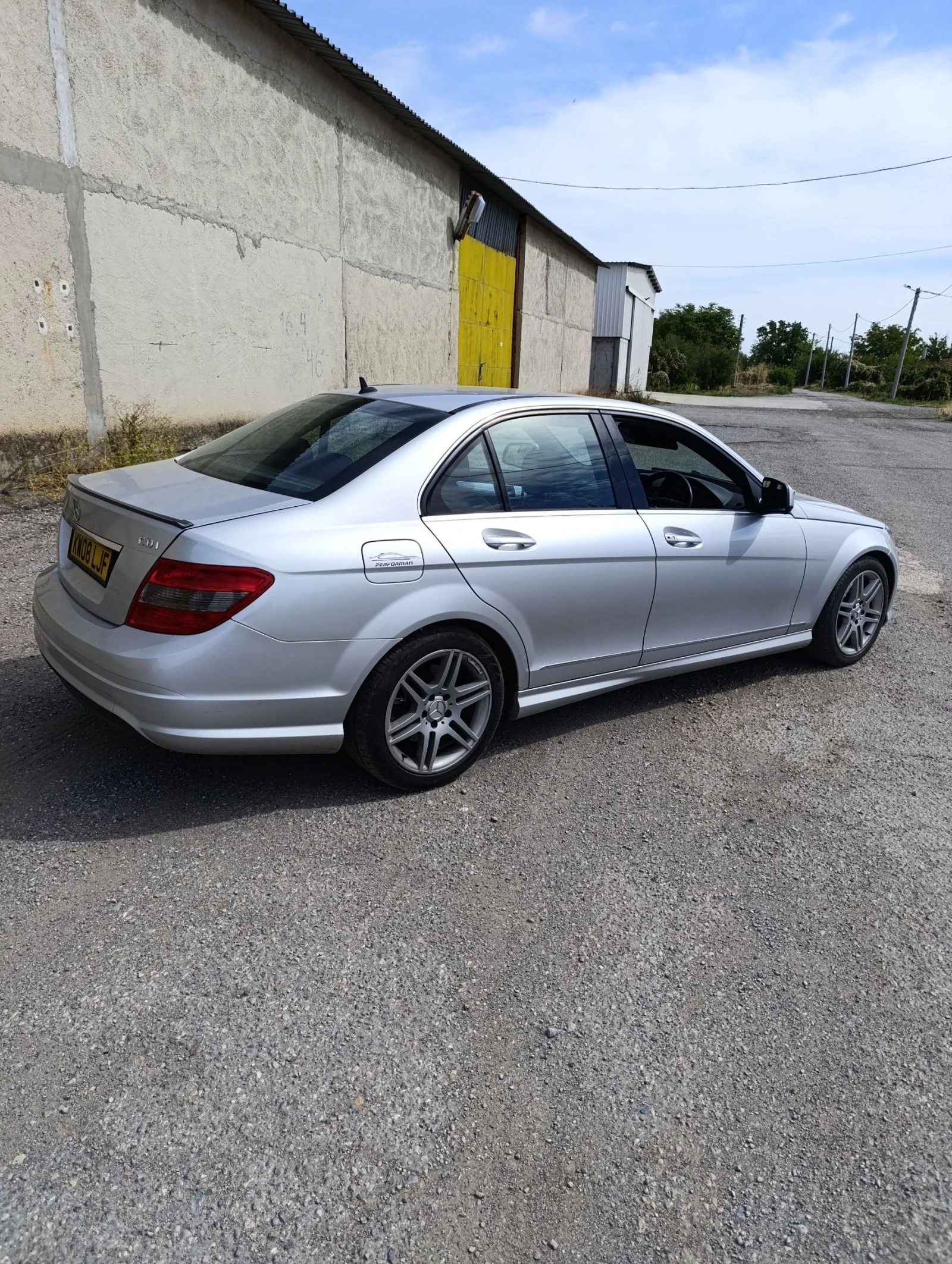Mercedes-Benz C 220  - изображение 4