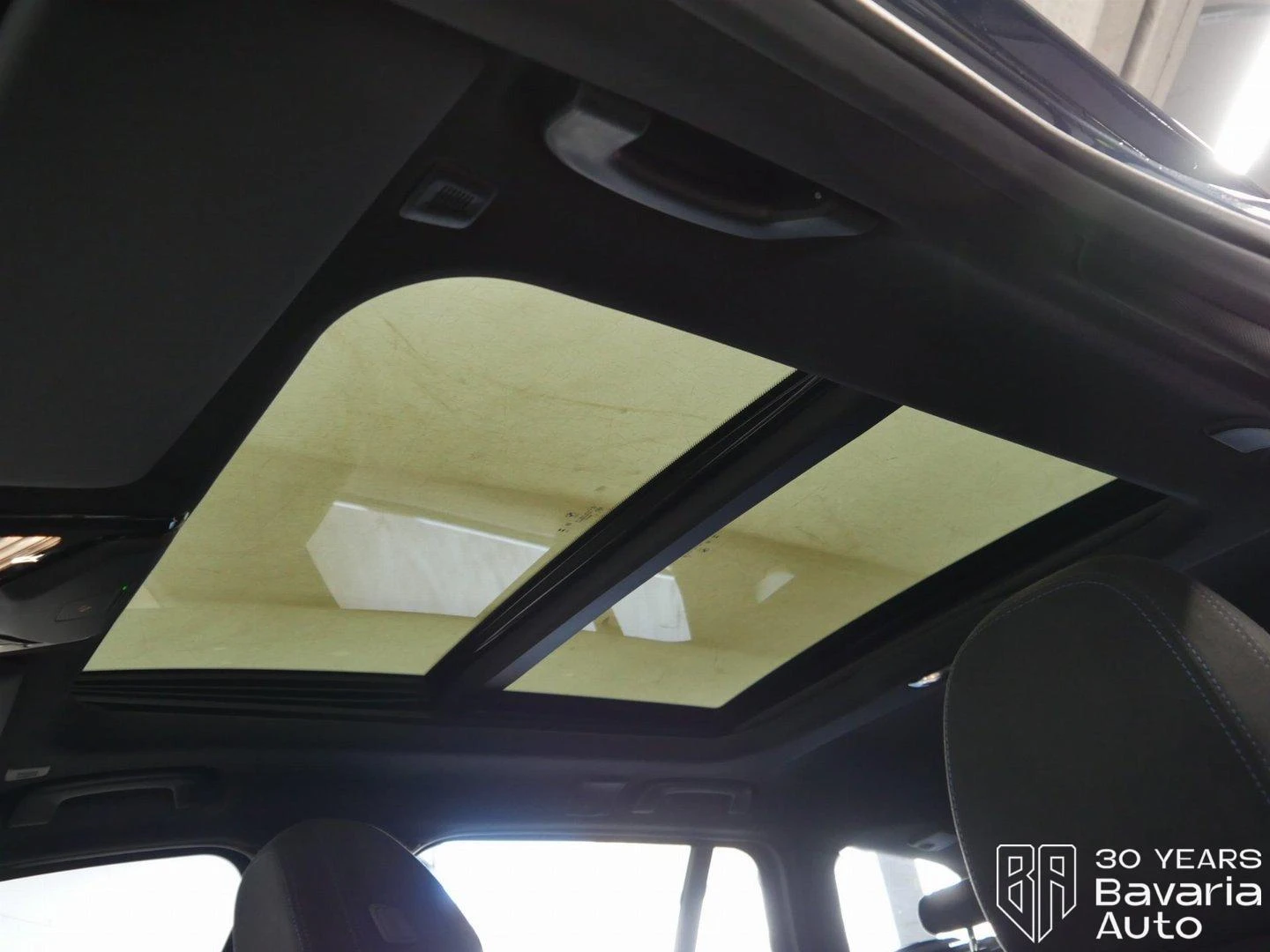 BMW 330 e Touring M Sport Paket Sportautomatic | Mobile.bg   9