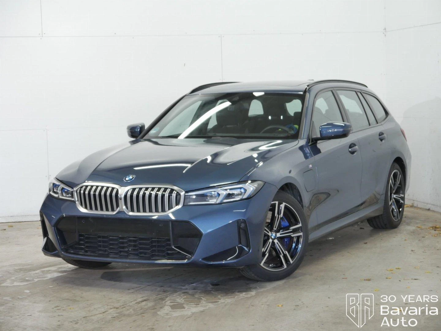 BMW 330 e Touring M Sport Paket Sportautomatic | Mobile.bg   1