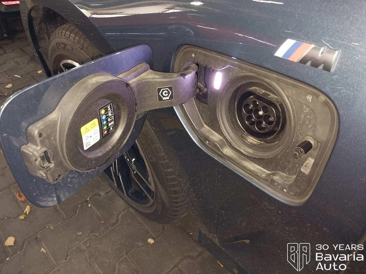 BMW 330 e Touring M Sport Paket Sportautomatic | Mobile.bg   13