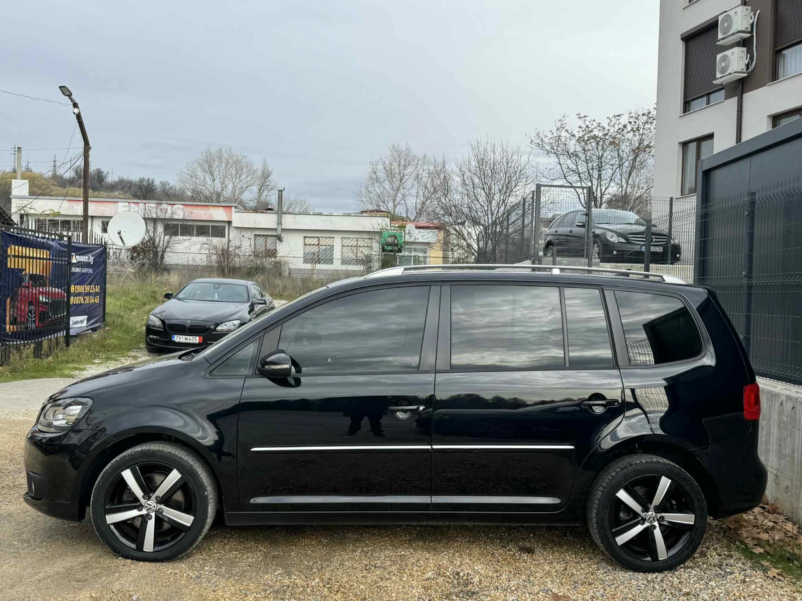 VW Touran 2.0TDI* FULL* DSG* 6+ 1*  - изображение 5