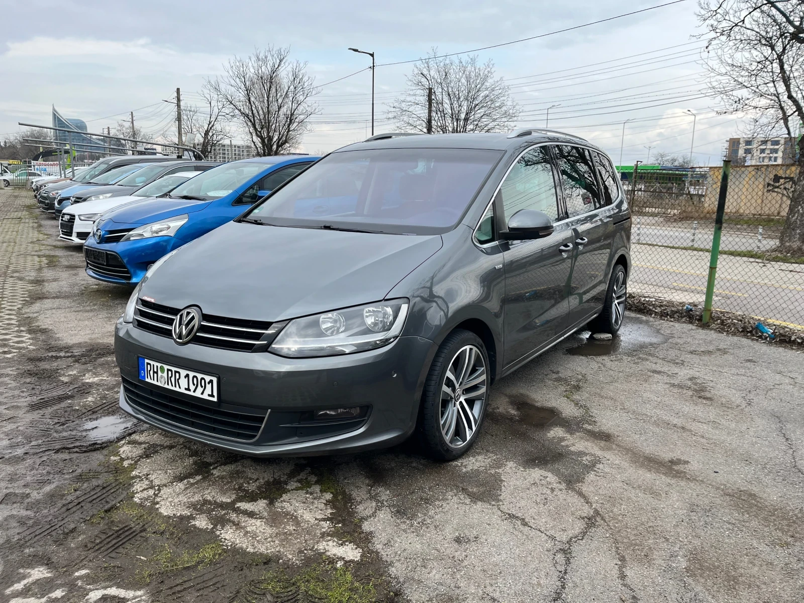 VW Sharan 2.0 TDI / 7 ����� | Mobile.bg � ����������� 1