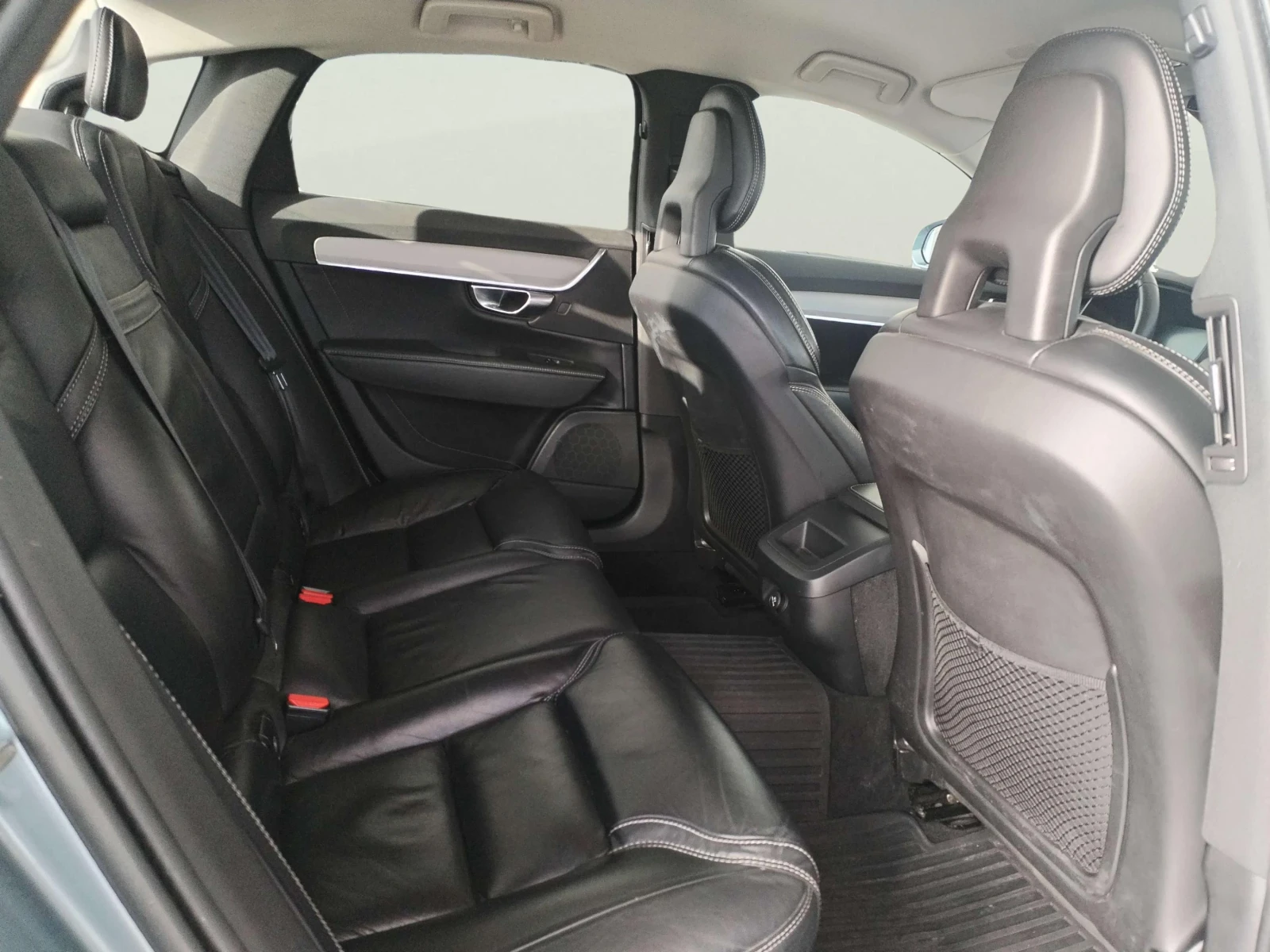 Volvo S90 2.0 D5, снимка 10 - Автомобили и джипове - 53907114