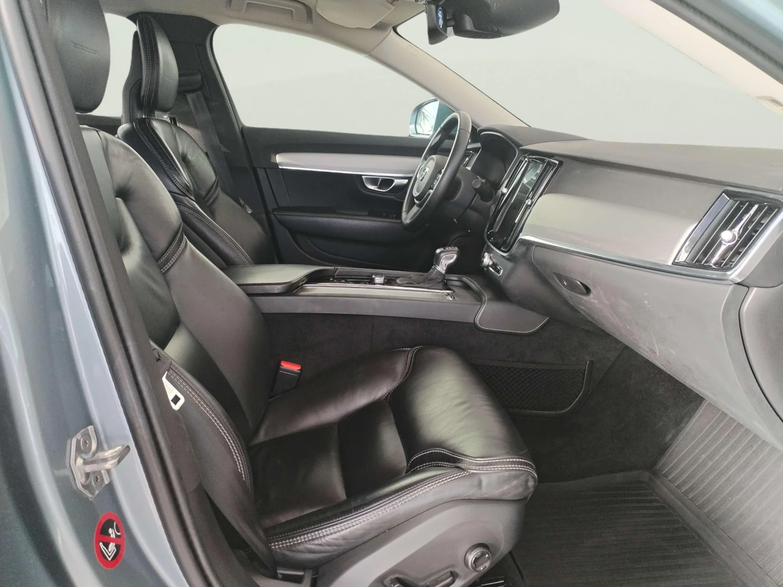 Volvo S90 2.0 D5, снимка 9 - Автомобили и джипове - 53907114