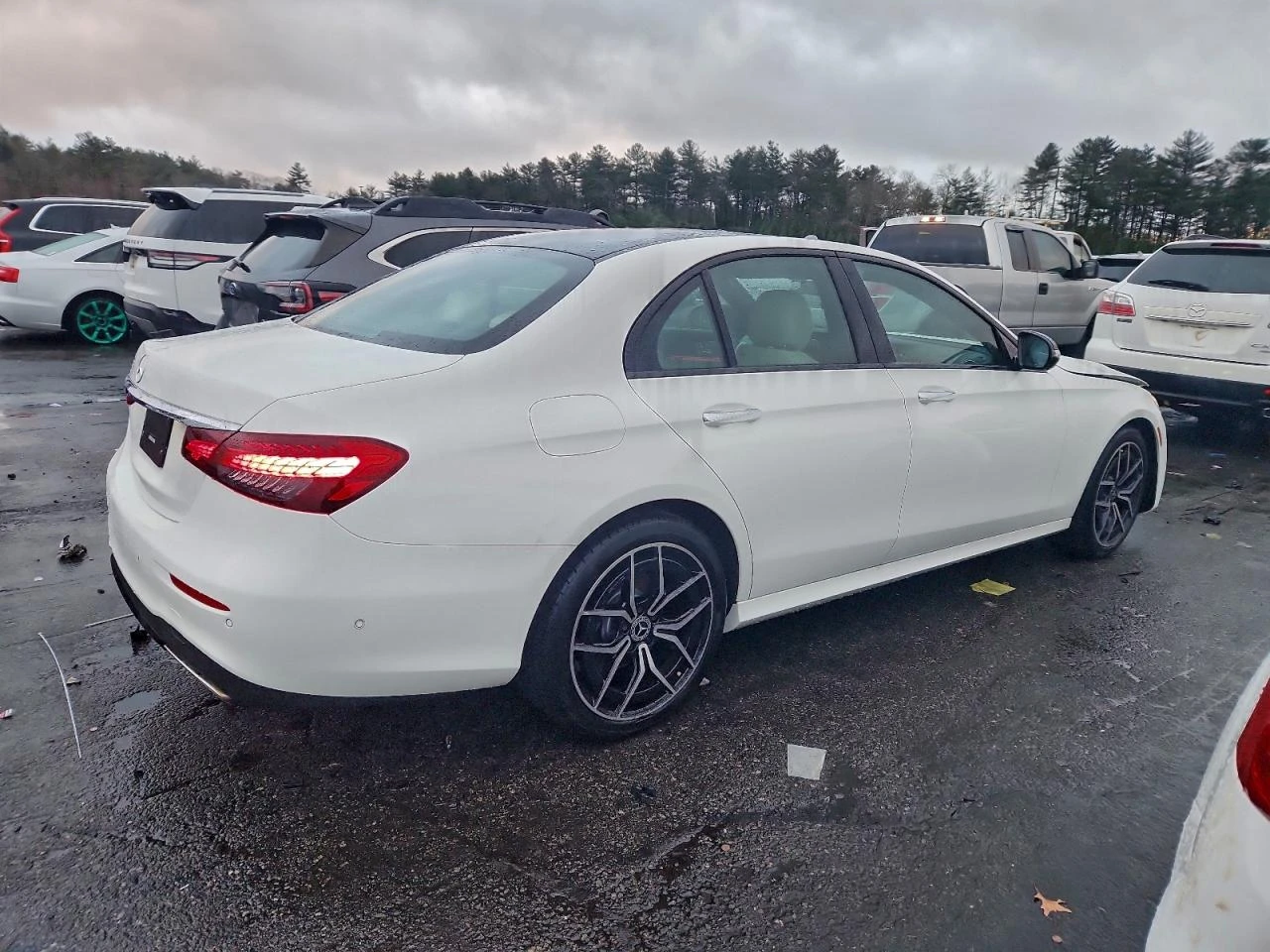 Mercedes-Benz E 350 2l, снимка 3 - Автомобили и джипове - 54072569