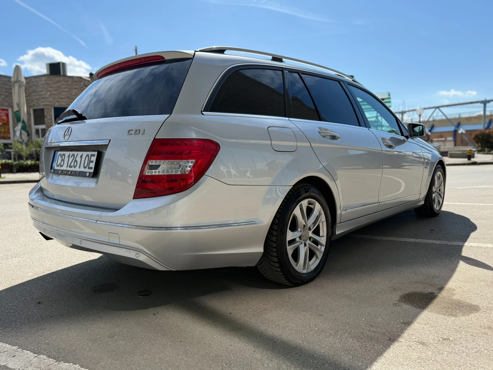 Mercedes-Benz C 200 CDI 6 МЕСЕЦА ГАРАНЦИЯ/2.2D 136к.с Facelift/EURO 5A, снимка 4 - Автомобили и джипове - 54134076