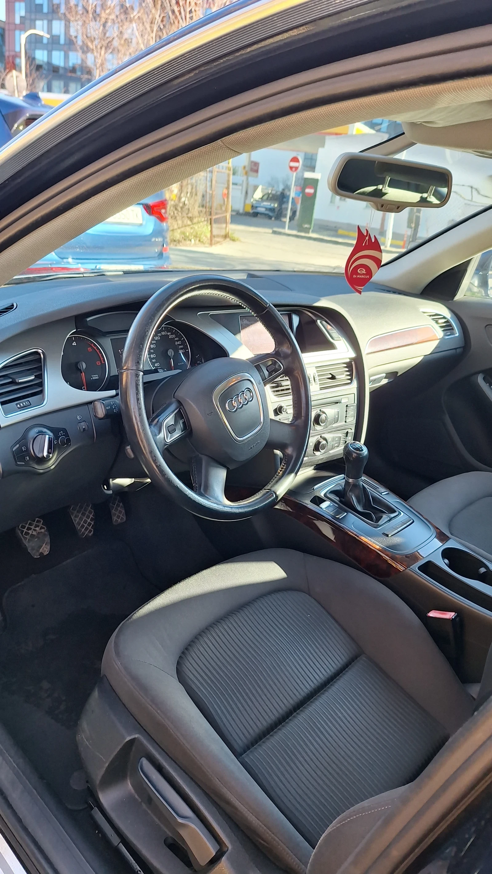 Audi A4, снимка 4 - Автомобили и джипове - 54231432