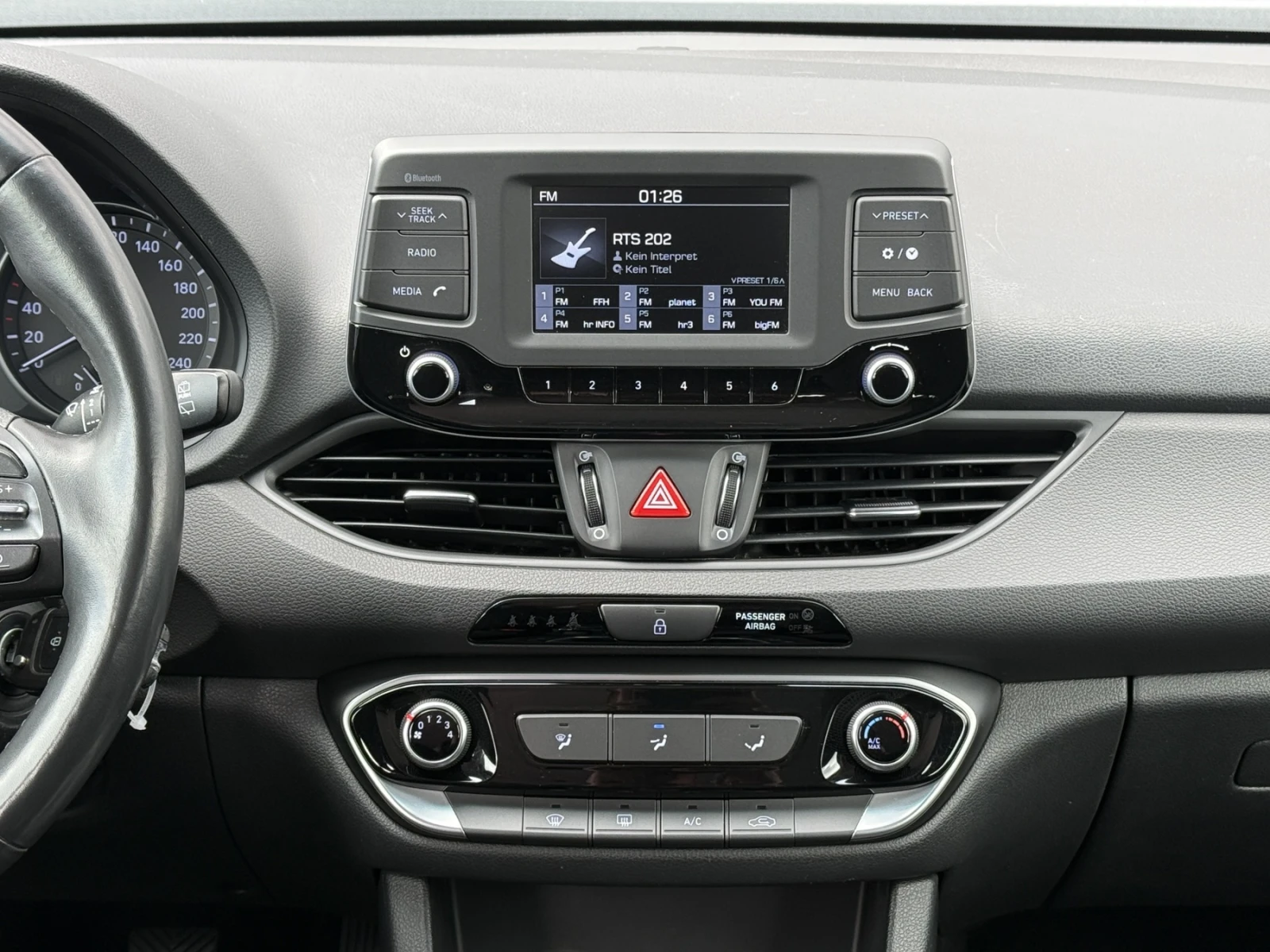 Hyundai I30 1.0 T-GDI, снимка 11 - Автомобили и джипове - 54352882