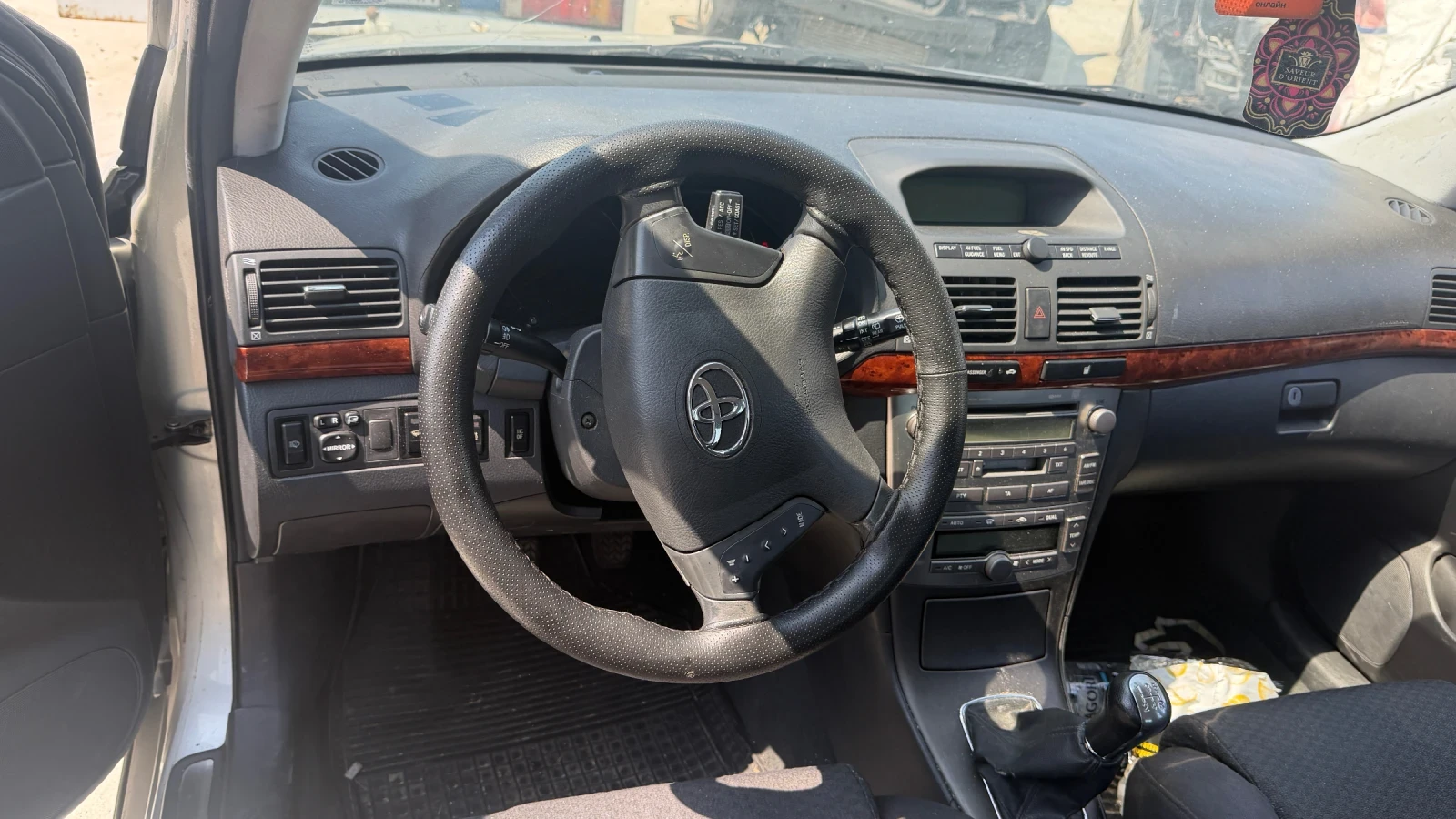 Toyota Avensis, снимка 6 - Автомобили и джипове - 54791531