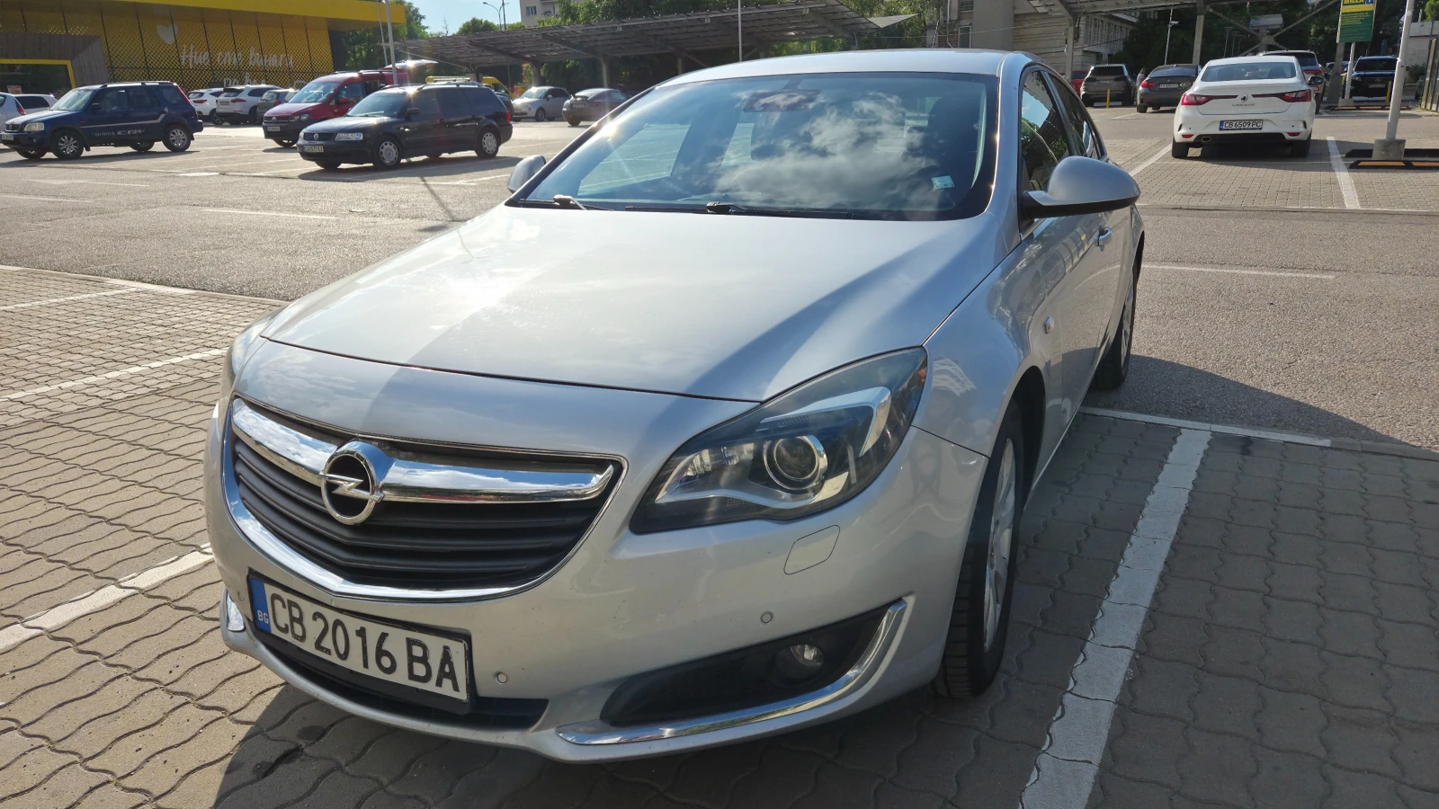 Opel Insignia, снимка 3 - Автомобили и джипове - 54868714