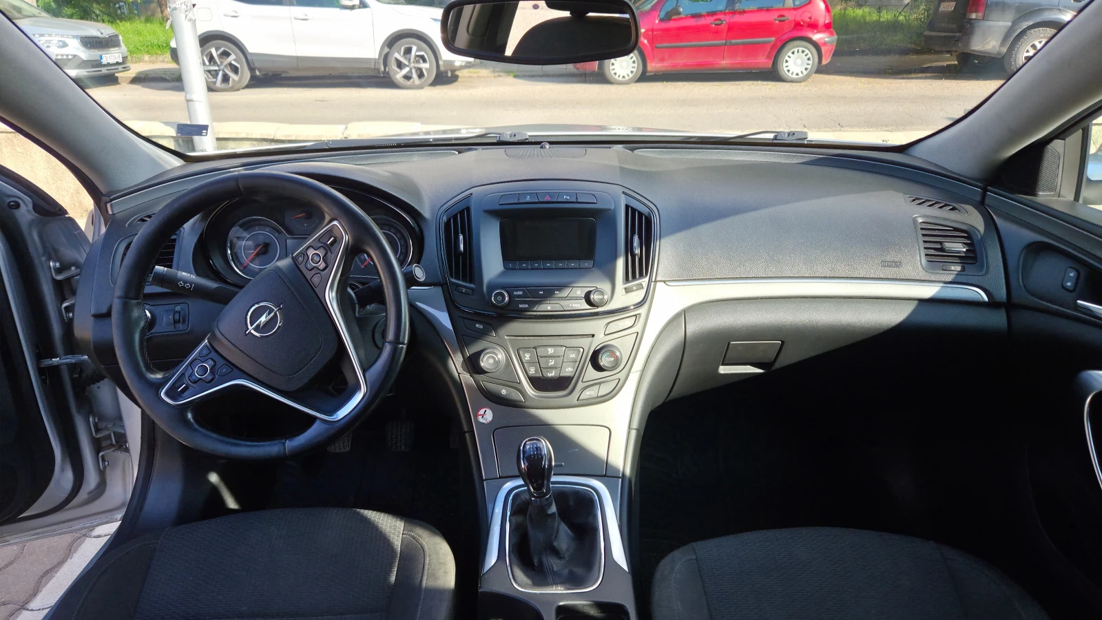 Opel Insignia, снимка 13 - Автомобили и джипове - 54868714
