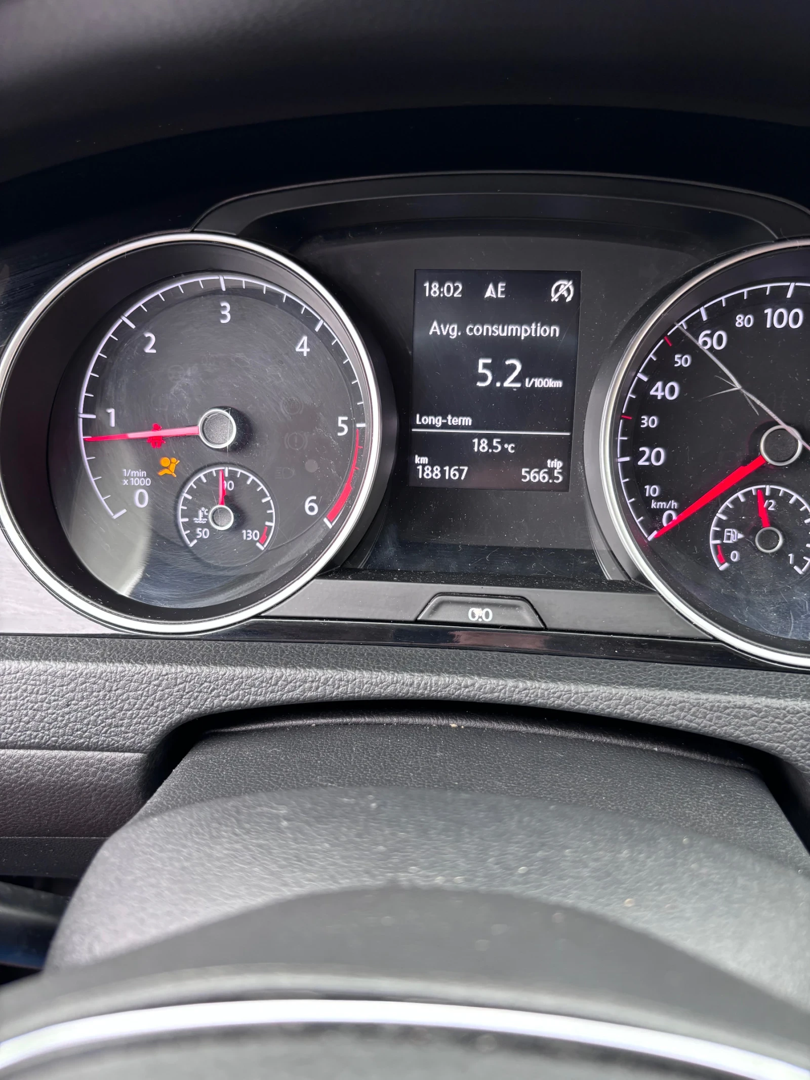 VW Golf * R-Line* УНИКАТ* , снимка 11 - Автомобили и джипове - 54887670