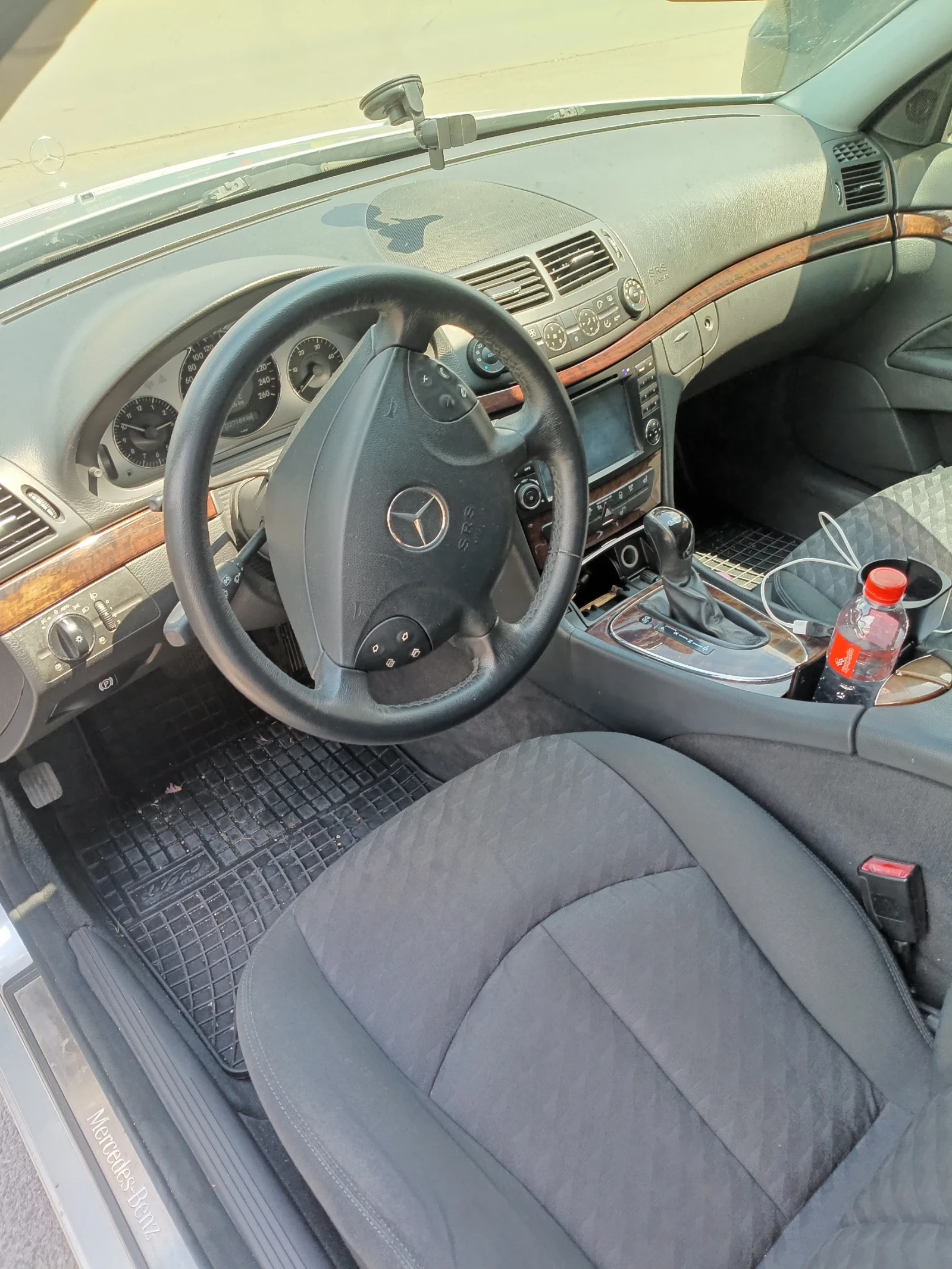 Mercedes-Benz E 280 CDI, снимка 5 - Автомобили и джипове - 55105813