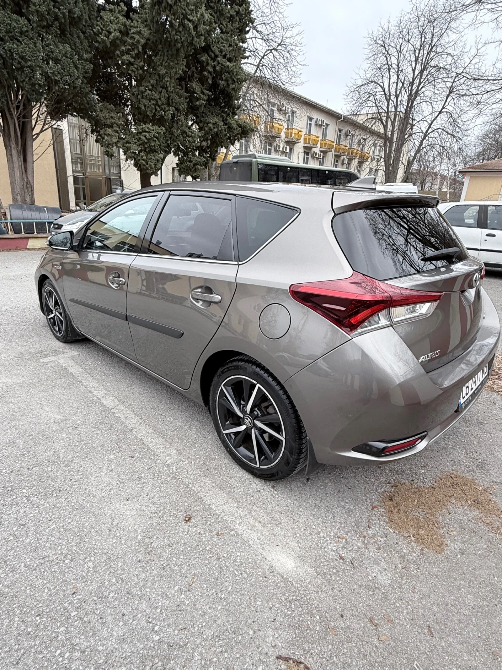 Toyota Auris Toyota Auris Гаранция до 2028г, снимка 6 - Автомобили и джипове - 55103598