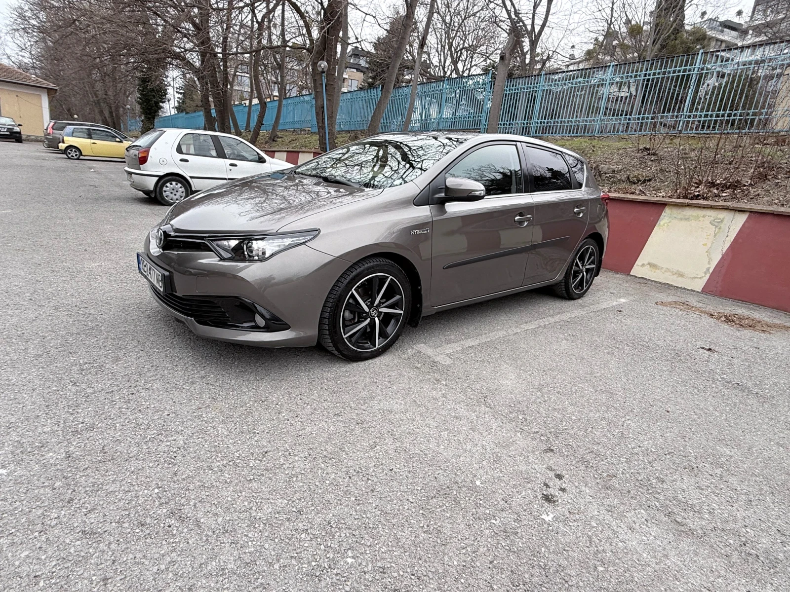 Toyota Auris Toyota Auris Гаранция до 2028г, снимка 5 - Автомобили и джипове - 55103598