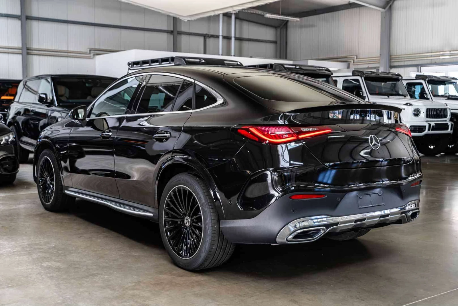 Mercedes-Benz GLC 200 NEW MODEL* 4 MATIC* AMG* PANO* , снимка 5 - Автомобили и джипове - 55652018