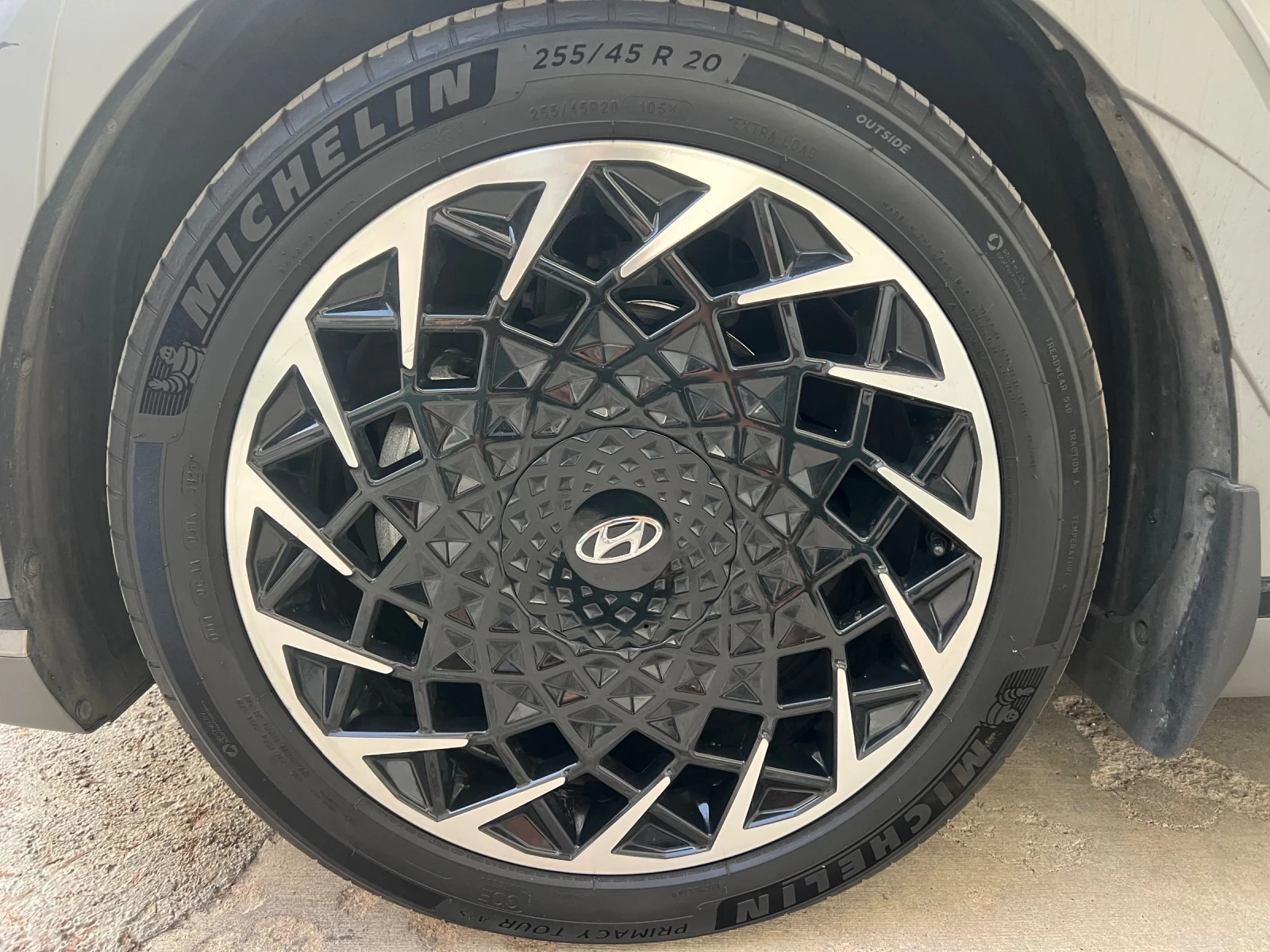 Hyundai Ioniq 5 AWD 77KW UNIQ, снимка 16 - Автомобили и джипове - 55695382