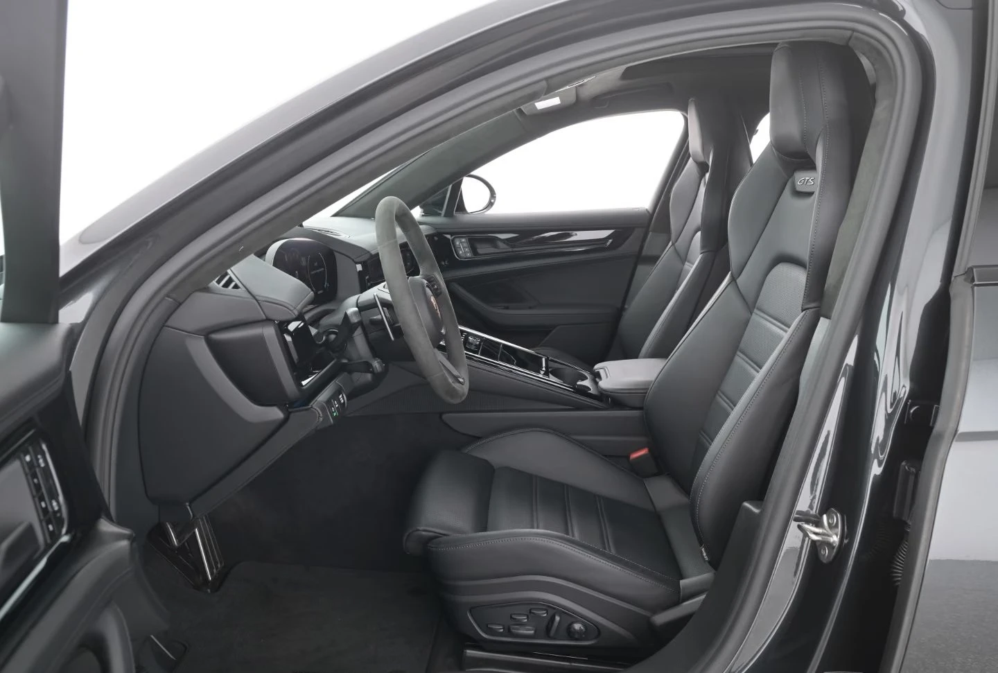 Porsche Panamera GTS / INNODRIVE / MATRIX / HUD / 360 / PANO /  | Mobile.bg � ����������� 7