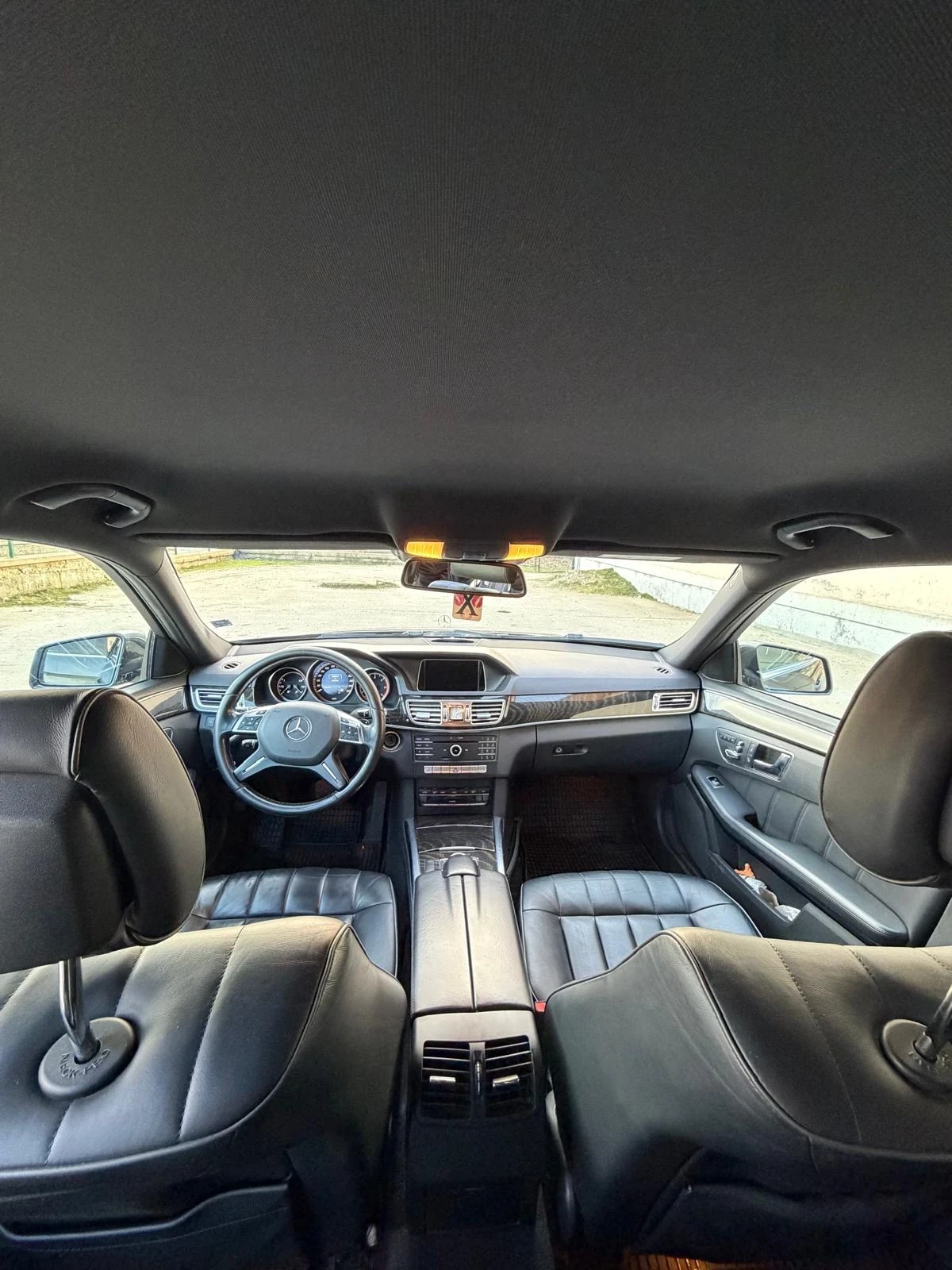 Mercedes-Benz E 300, снимка 9 - Автомобили и джипове - 56534886