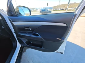Mitsubishi Outlander 2.0 - Бензин - Автоматични - 150 hp, снимка 14