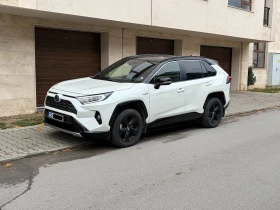 ������ Toyota Rav4