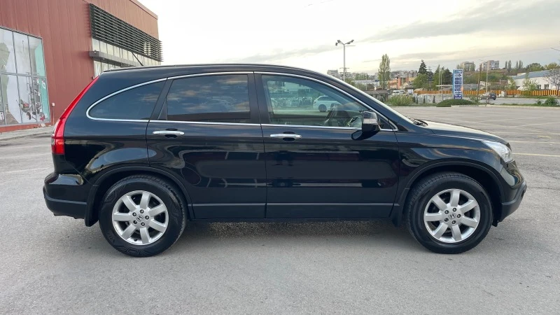 Honda Cr-v 2.0i NAVI, снимка 4 - Автомобили и джипове - 45157961