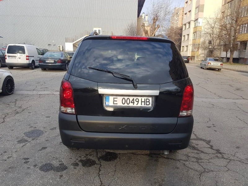 SsangYong Rexton 2.7 XDI, снимка 2 - Автомобили и джипове - 46744892